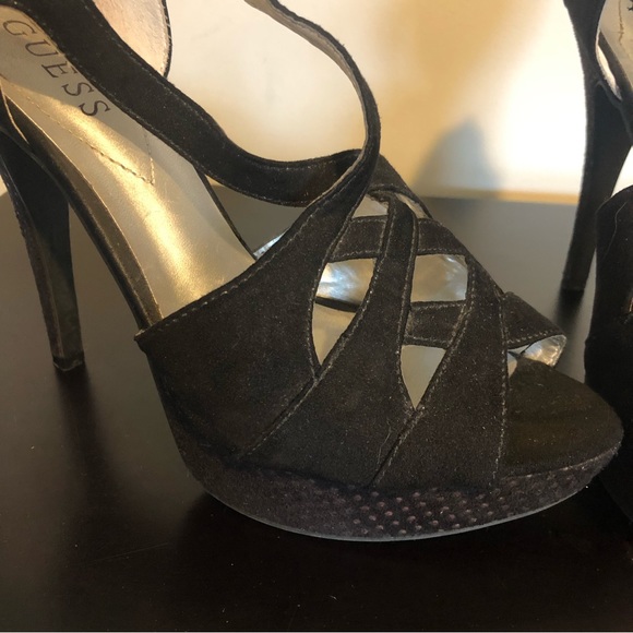🎁 2 FOR $30 Y2K Guess Suede Black Strappy Platfrom Peep Toe Pumps - Picture 7 of 12